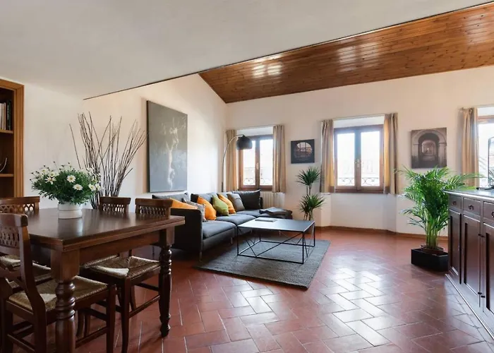 Via Ricasoli Apartment, Next To Accademia