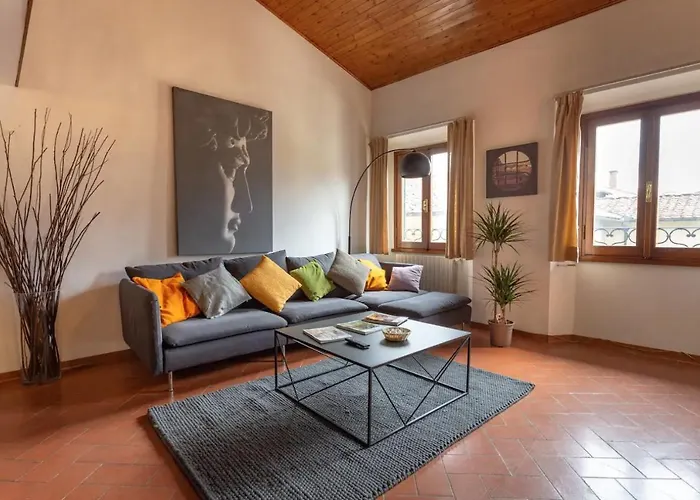 公寓 Via Ricasoli Apartment, Next To Accademia